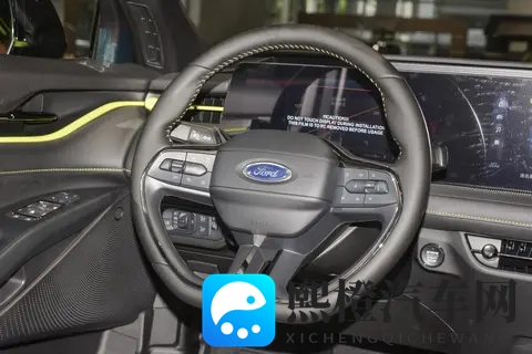 试驾福特蒙迪欧:20T 豪华型 15 万内拿下,运动版 5 秒破百还省油-3