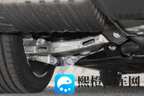 捷豹 XEL 90 周年典藏版 和S进取运动版:要可调模式还是赛道调校?-1