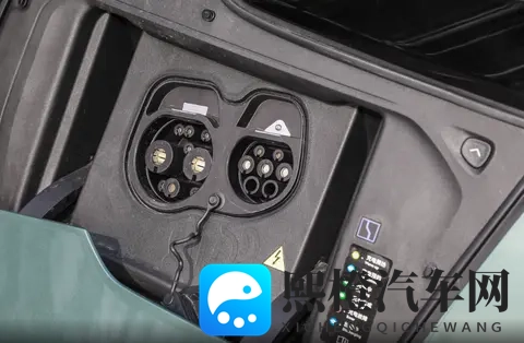 2026款极氪X还是那么个性，新增三款车型，针对配置进行优化-3