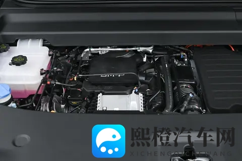 方程豹钛7:五座插混SUV,空间大动力足,家用很合适-1