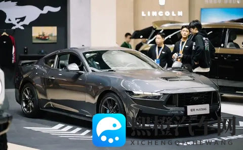 那些在进博会上会哭的车和不会说人话的机器人-1