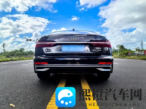 30万拿下准新奥迪A6L，一手车况，商务家用都合适！-1