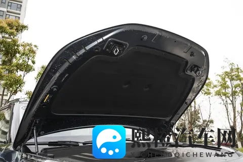 深蓝S09 对比领克900，5 个实用维度说透哪款更省心-3