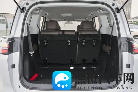 10万级7座MPV,768万起售,家用真香!五菱星光730 PHEV-2