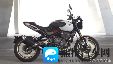 凯旋Trident 800海外首发，动力暴涨40%，复古车也能秒变性能猛兽-2