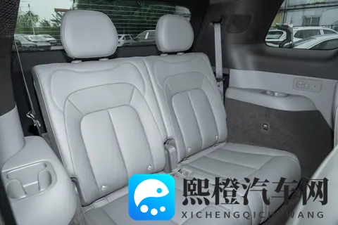 六座空间+四驱,腾势N8L DM值得选吗?-1