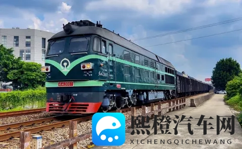 月销仅90万辆!卷出天际的新能源车,销量却被燃油车强势反超-1