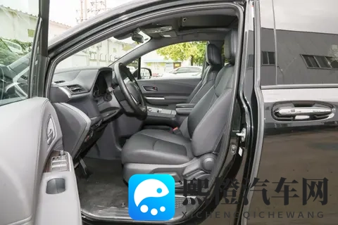 高顶改装车走红2025，实用还是噱头？市场争议不断-3