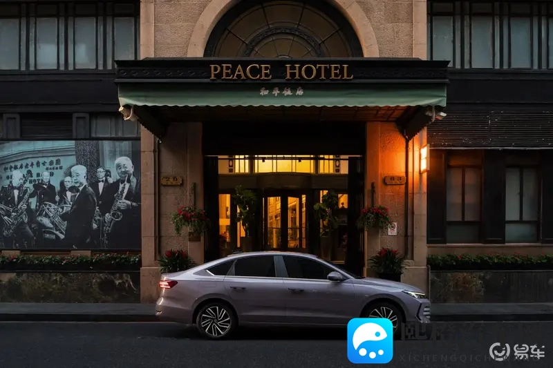 888万元起,朗逸Pro全面升级打响“燃油反击战”-1