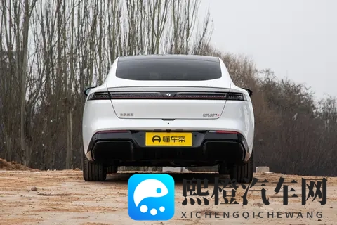 15 万级车该有的样子，东风奕派 eπ007 + 是个好选择-2