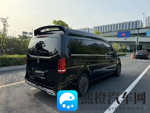 准新奔驰威霆,3万公里商务舱,338万拿下!-2