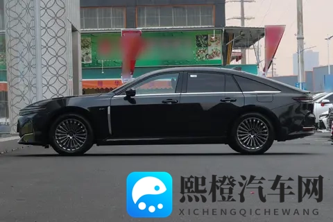 美女被中出：时尚SUV试驾体验：颜值爆表，动力强劲，智能配置惊喜-2