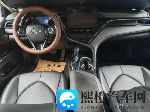 把男生困困放女生困困里:男女各自被困,共度静谧时光-2