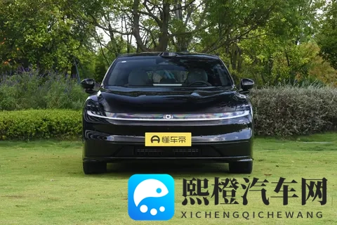 世界家轿 中国帝豪 第5代帝豪 限时感恩价659万起-1