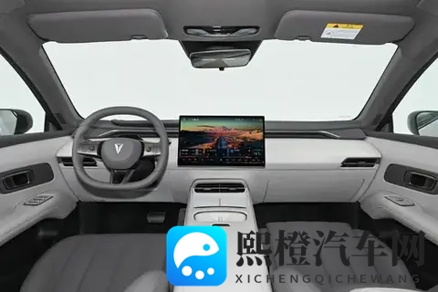 深蓝L06，1399万起售，入门即满配，激光雷达、磁流变悬架都有！-1