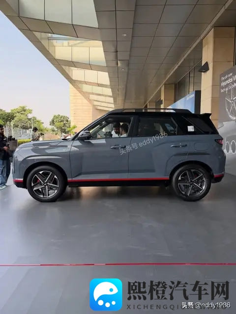 2026款现代Venue印度首发！提供汽油柴油三种配置，国内暂未引进-1