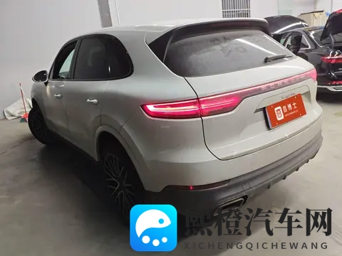 色一区二区：一区风采，二区魅力，共赏视觉盛宴-3