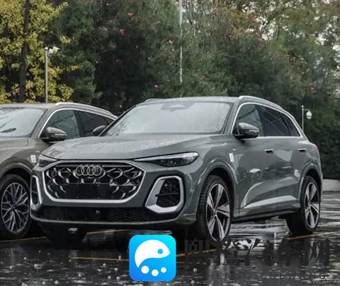 4米8车身+华为乾崑!新奥迪Q5L实拍,272马力太香了-3