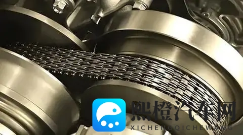 老女人扒开下面添：沧桑妇人坦诚私密处增添风情-2