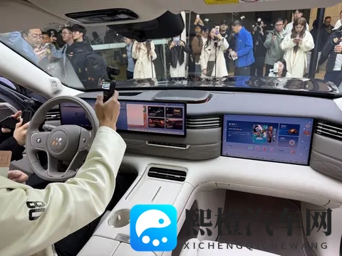 3228万起售，智己LS9开卖，地暖水箱都上车了-1