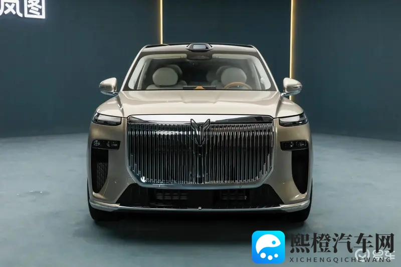 预售45万起！岚图泰山即将上市，定位为插电混动大型SUV-1