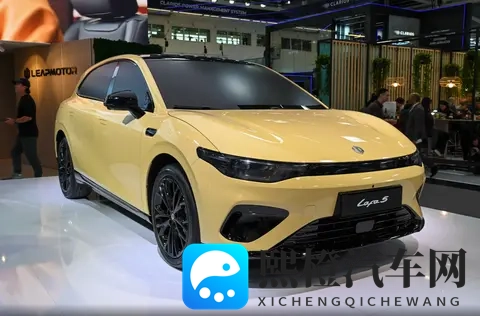 1058万起售!零跑Lafa5登场,605km续航+8295P芯,5款配置适合谁-2