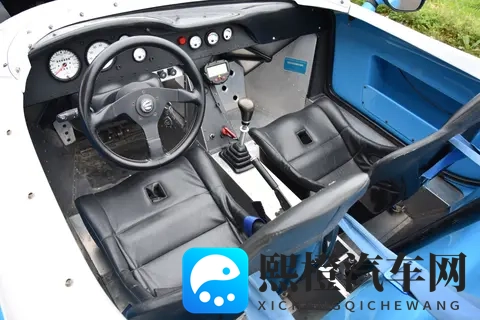 法国手工跑车的浪漫绝唱:Hommell Barquette传奇-2