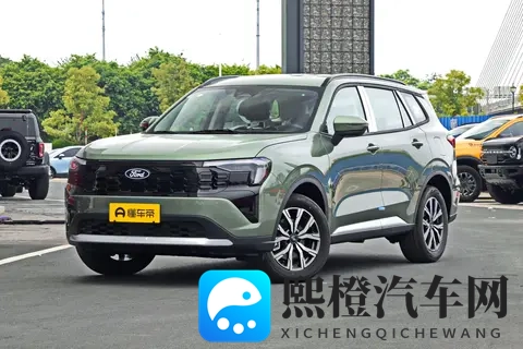 2025 款福特领睿：心动版到精领型差 41 万，多花钱换配置值吗？-2