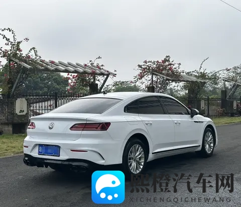 10万出头，圆你轿跑梦！2019款大众CC一手车-1