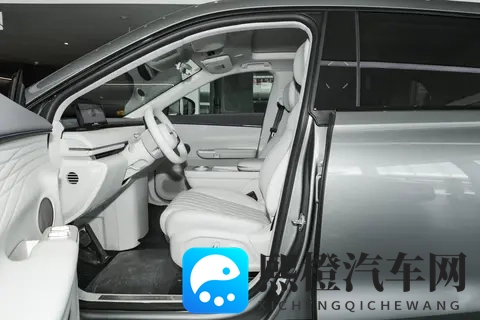 2025 款星纪元 ET 携 11 月福利来袭，20 万级 SUV 选它够实在​-3