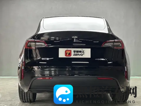 女高中打屁股 网站：意外网站曝光，行业监管与创新引反思-3