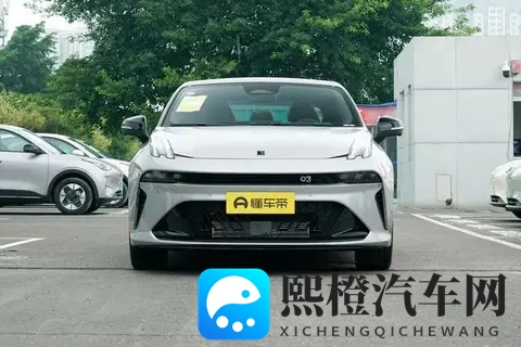 燃油钢炮全面进化 ，试驾第三代领克03，11月购车政策加持，香-3