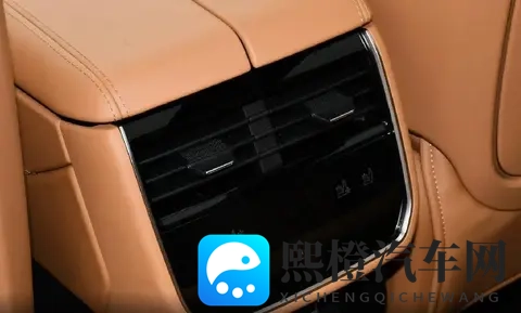 领克09探索版上市,配L2辅助驾驶和全时四驱,限时1988万起-2