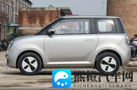 26款长安Lumin上市,5万出头配宁德时代电池,上下班代步可以考虑-2