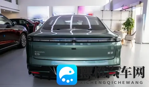 奇瑞2026款Exlantix ES续航突破860公里,智能驾驶再升级-1