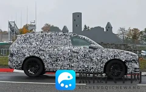 奥迪Q9霍希版谍照曝光!搭V8发动机,竞争迈巴赫GLS?-1