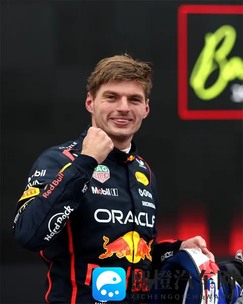 F1史上首次!争冠三人最终积分或打平,维斯塔潘需包揽剩余冠军!-1