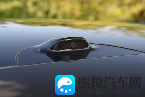 家庭增程五座SUV首选埃安i60双动力1048万起上市-1