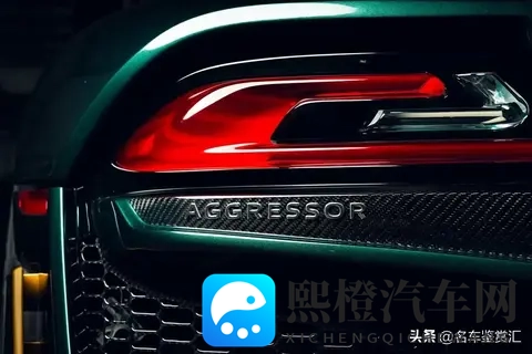 首台SSC Tuatara Aggressor赛道版超跑交付-1