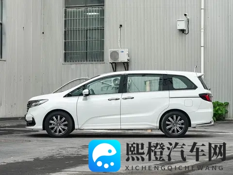 这款日系MPV售价很亲民,配大空间+20L混动,乘全家舒适出行首选-1