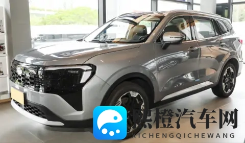 福特领睿燃油版宽适大空间对比大众探岳,谁是全家出行优选?-3