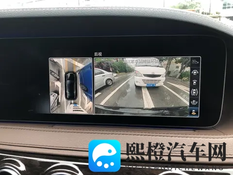 juliaann女教师在办公室:绿色出行浪潮涌,新能源、智能驾乘时代来临-1