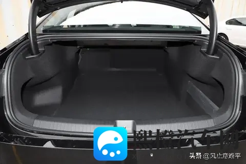 2026款大众迈腾B9实车亮相-2