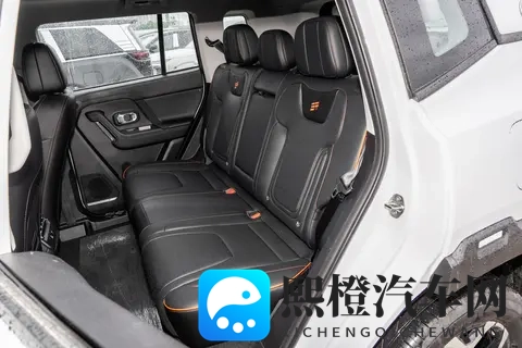 15万买辆“全能车”?方盒子山海T1,通勤露营都在行-3