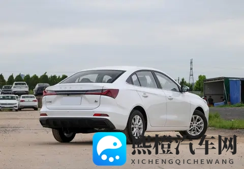 449万起?别被2026款荣威i5的低价忽悠了!这10条忠告看完再买-3