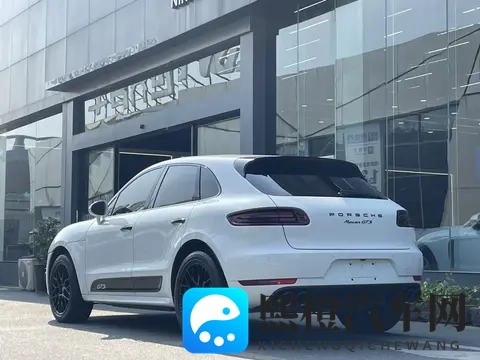 19万多拿下17年保时捷Macan GTS,体验性能SUV的乐趣-3