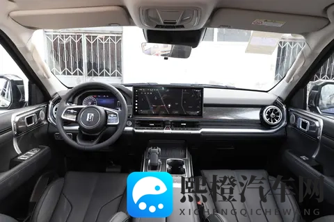 长城坦克400要来了这车怎么就能抢跑一众硬派SUV-2