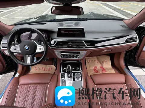 59万拿下21年一手宝马7系,享受行政级舒适-3