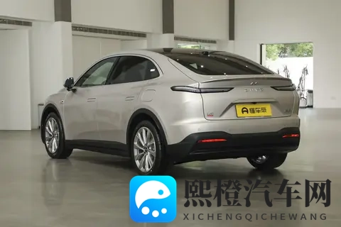 从圆润可爱到略带棱角,加上“S”之后,能给人怎样的体验?-1