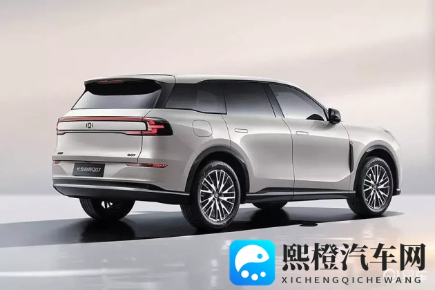 草莓视频性福宝：智能驾驶新潮流，科技神器助力行车安全-2